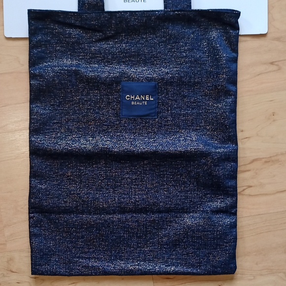 🆕 Chanel Beauty Tote Shopping Bag Purse Handbag - Picture 2 of 11
